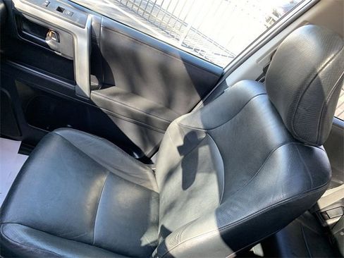 Used 2012 Toyota 4Runner SR5 image 28