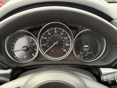 Used 2019 MAZDA CX-5 Touring image 35