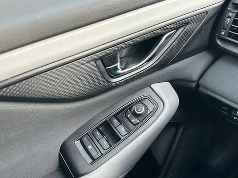 Used 2024 Subaru Outback Premium image 31