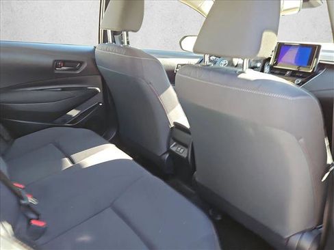 Certified 2023 Toyota Corolla LE image 18
