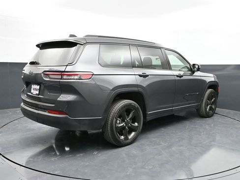 New 2025 Jeep Grand Cherokee L Laredo AWD/4WD image 3