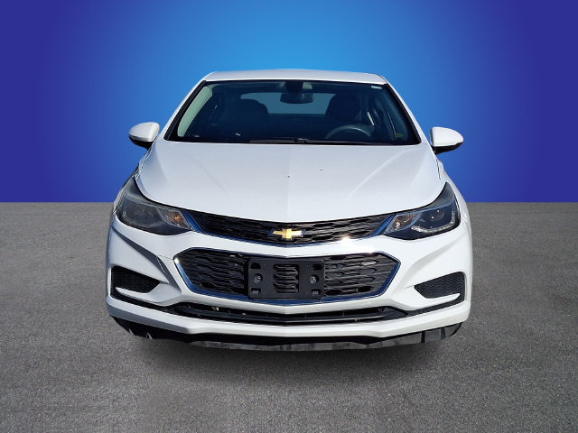 Used 2016 Chevrolet Cruze LT w/ Convenience Package FWD image 2