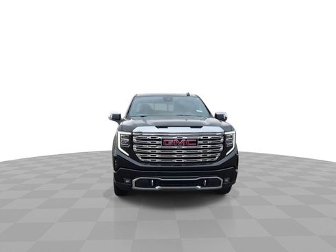 Certified 2025 GMC Sierra 1500 Denali AWD/4WD image 3