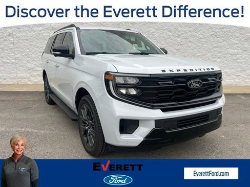 New 2026 Ford Expedition Platinum w/ Stealth Appearance Package AWD/4WD image 1