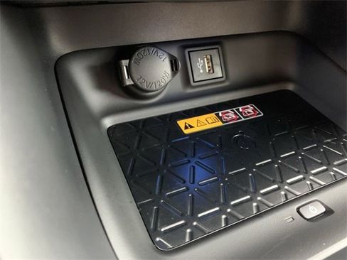 New 2025 Toyota RAV4 XSE image 27