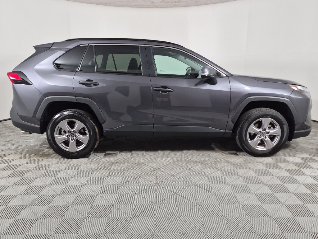 Used 2024 Toyota RAV4 XLE w/ Convenience Package FWD image 2