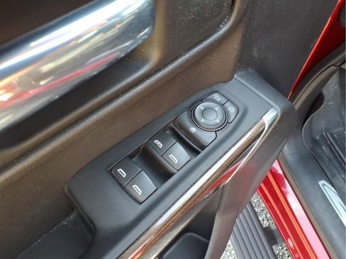 Certified 2022 Chevrolet Silverado 1500 RST AWD/4WD image 19