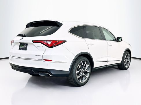 Used 2023 Acura MDX SH-AWD w/ Technology Package image 9