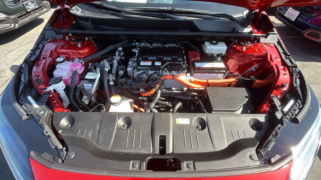 Certified 2023 Subaru Solterra AWD image 27
