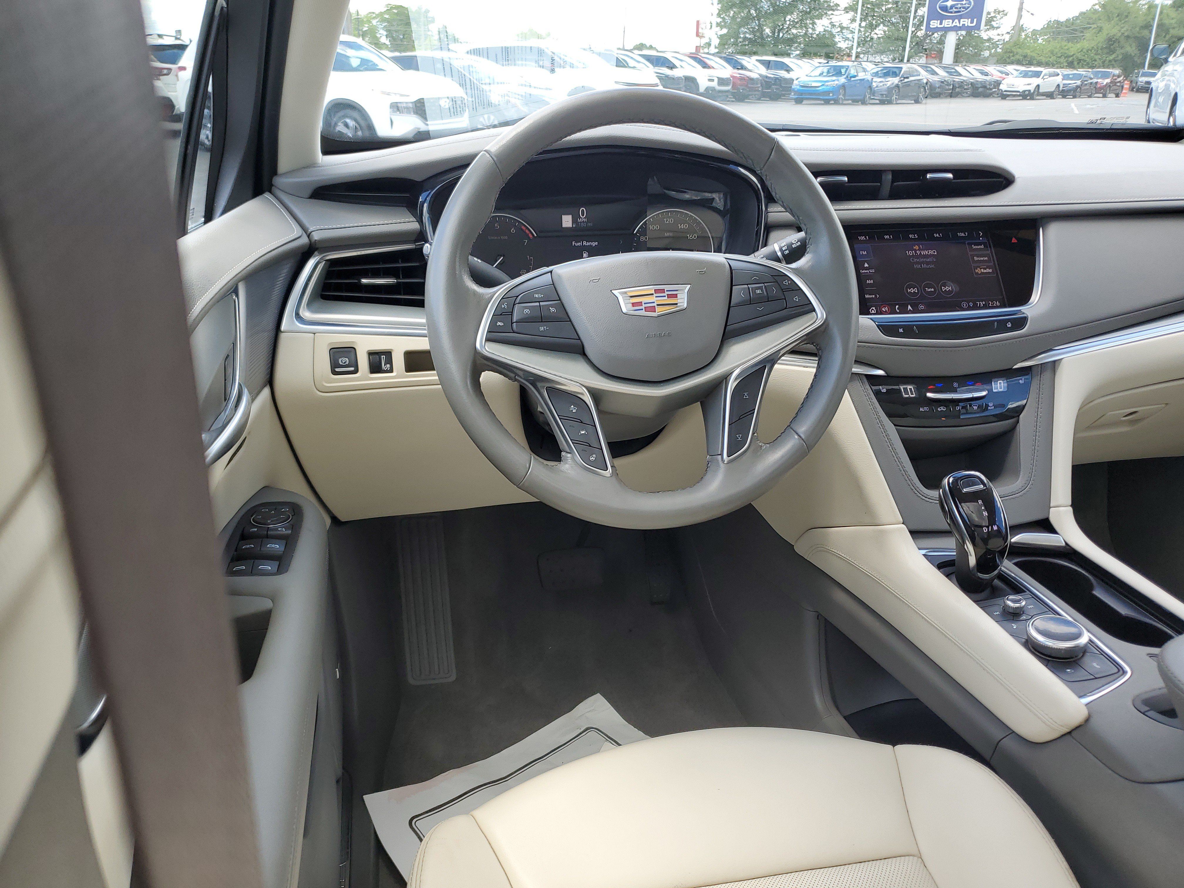 Certified 2023 Cadillac XT5 Premium Luxury AWD/4WD image 11