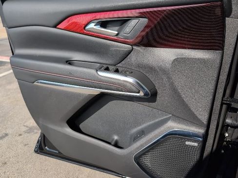 New 2026 Chevrolet Traverse Z71 w/ Enhanced Driving Package image 16