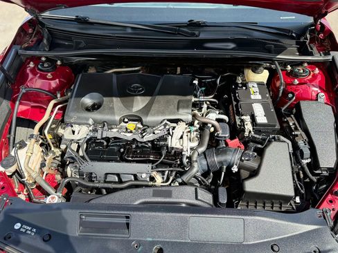 Used 2018 Toyota Camry SE w/ Convenience Package image 45