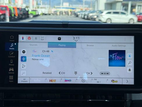 Certified 2024 Jeep Gladiator Sport image 33