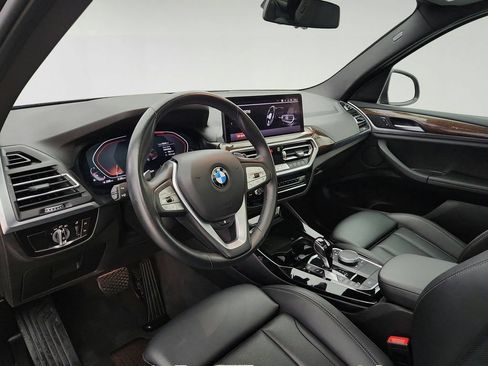 Used 2024 BMW X3 xDrive30i AWD/4WD image 9