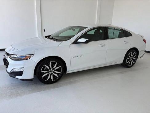 Used 2021 Chevrolet Malibu RS FWD image 15