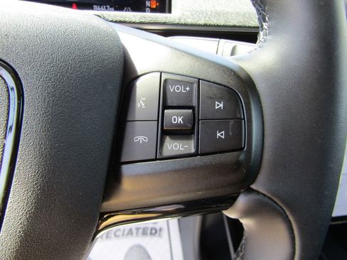 Used 2025 Ford Mustang Mach-E Premium AWD/4WD image 23