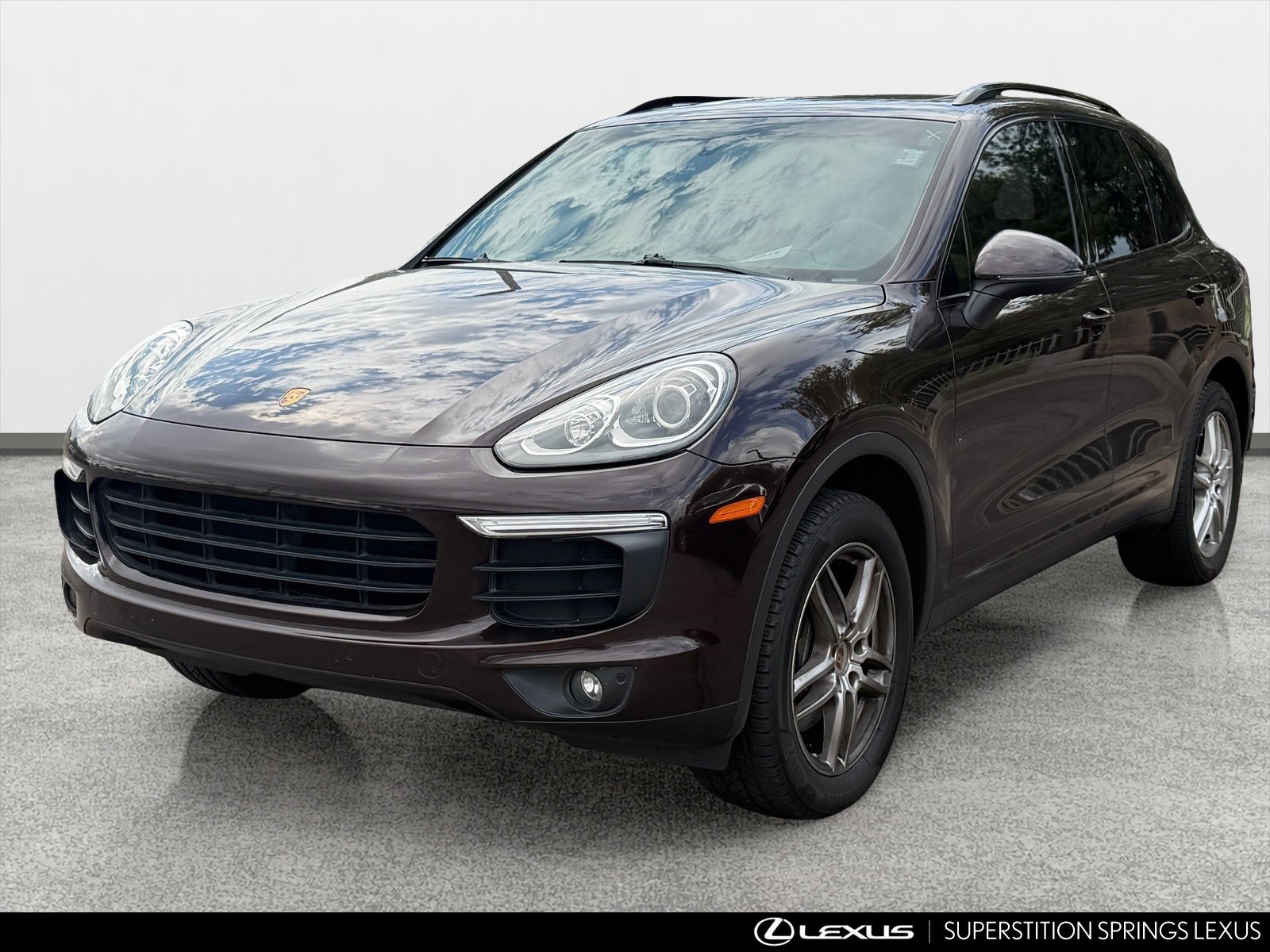 Used 2016 Porsche Cayenne AWD/4WD image 5