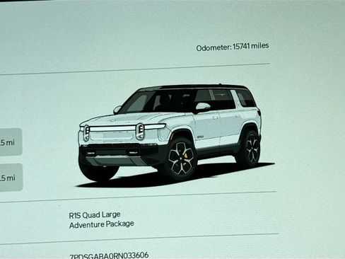 Used 2024 Rivian R1S Adventure AWD/4WD image 11