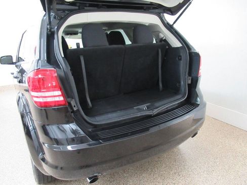 Used 2010 Dodge Journey SXT w/ Flexible Seating Group image 17