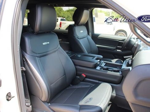 New 2026 Ford Expedition Max Platinum AWD/4WD image 7