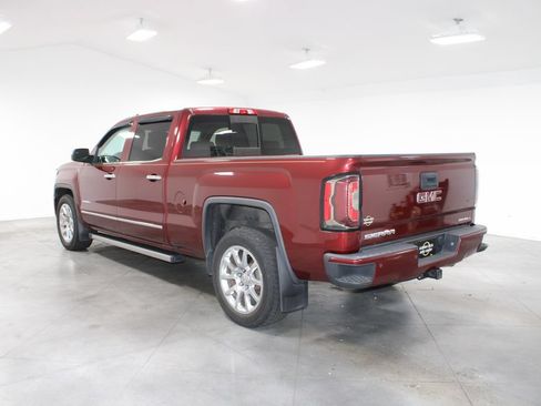 Used 2016 GMC Sierra 1500 Denali w/ Enhanced Driver Alert Package AWD/4WD image 7