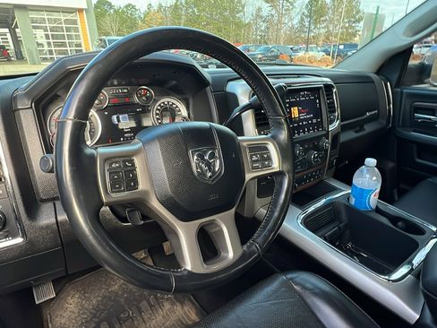 Used 2018 RAM 3500 Laramie image 25