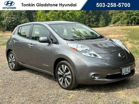 Used 2016 Nissan Leaf SL w/ Premium Package FWD image 1