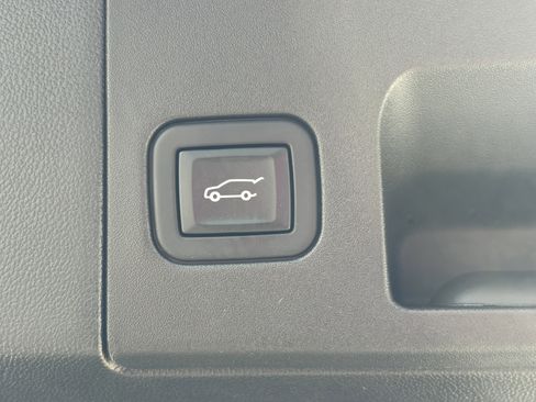 Certified 2023 Cadillac XT5 Premium Luxury image 10