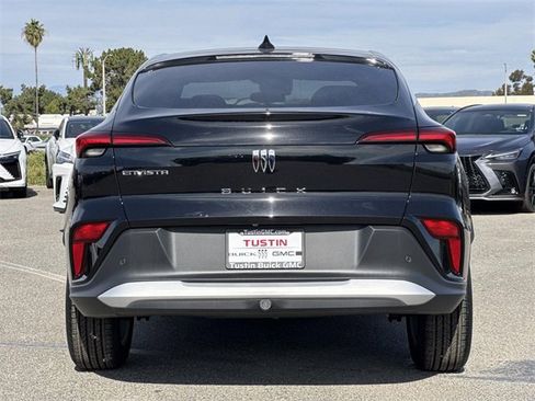New 2025 Buick Envista Preferred image 4