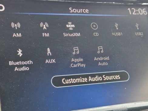 Used 2019 Nissan Murano S FWD image 9