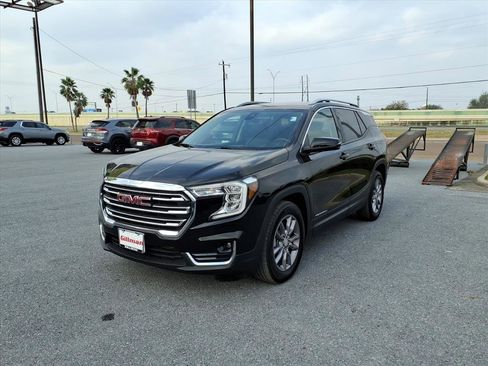 Used 2023 GMC Terrain SLT image 4