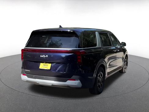 Used 2026 Kia Carnival FWD image 14