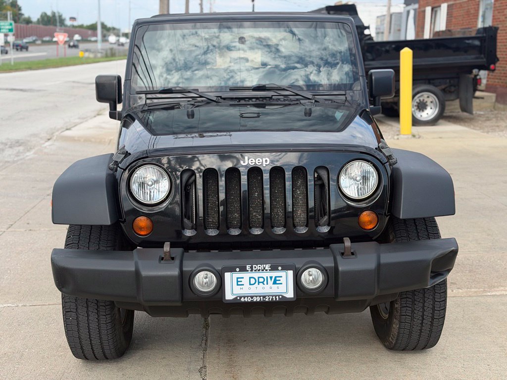 Used 2009 Jeep Wrangler X AWD/4WD image 2