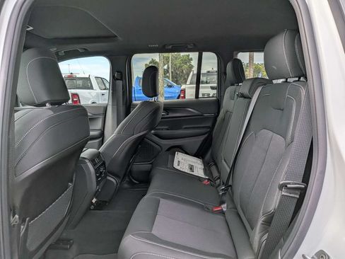 New 2026 Jeep Grand Cherokee Laredo X RWD image 15