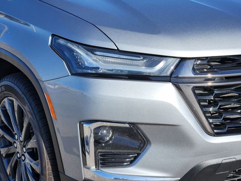 Used 2023 Chevrolet Traverse RS w/ LPO, Floor Liner Package image 10