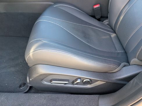 Certified 2025 Acura TLX w/ Technology Package image 10