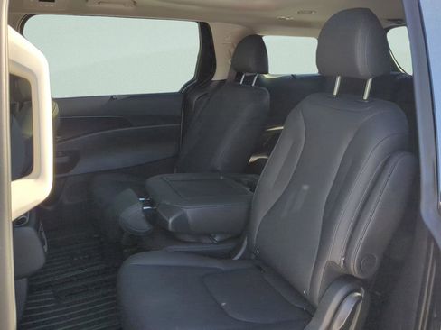 New 2026 Kia Carnival SX Prestige image 22