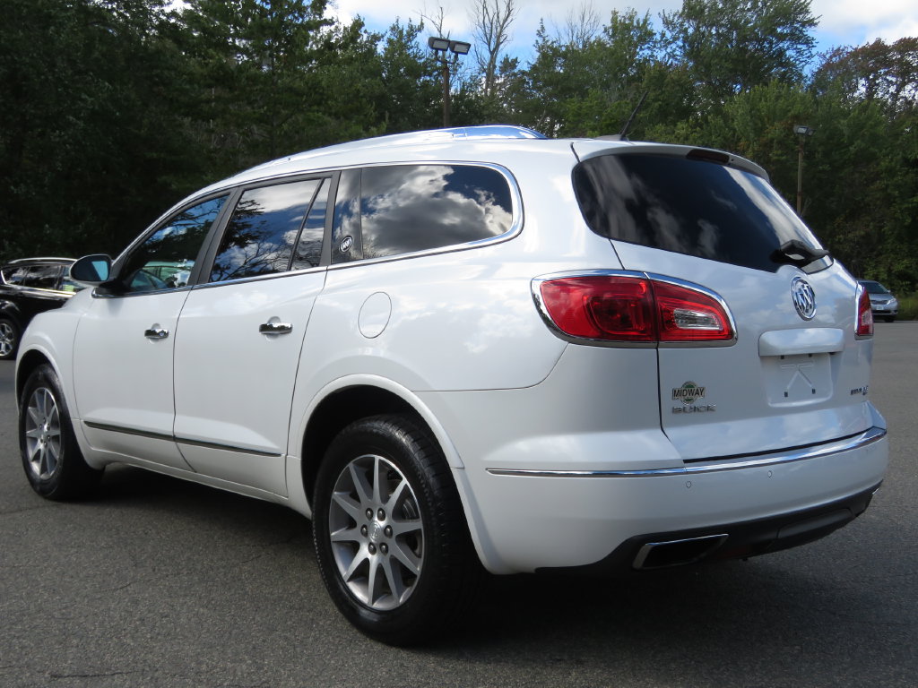 Used 2017 Buick Enclave Leather w/ Trailering Package AWD/4WD image 7