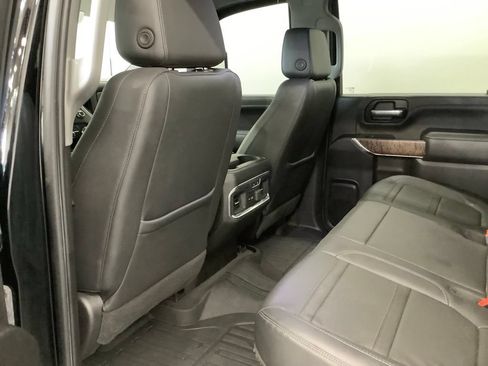 Used 2021 GMC Sierra 2500 Denali w/ Denali Ultimate Package AWD/4WD image 9