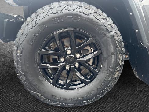 Used 2021 Jeep Gladiator Sport AWD/4WD image 11