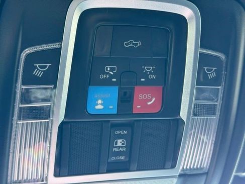 New 2026 RAM 1500 Limited AWD/4WD image 29
