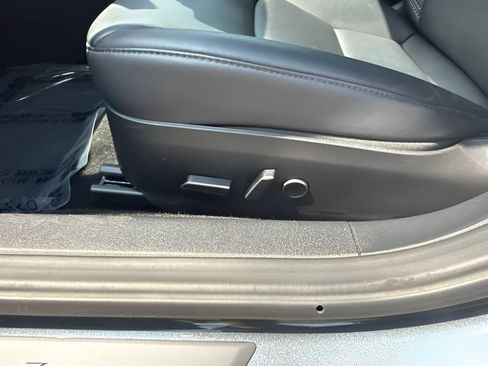 Used 2023 Tesla Model 3 Standard Range RWD image 10