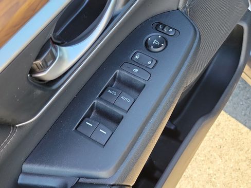 Used 2020 Honda CR-V EX-L image 14