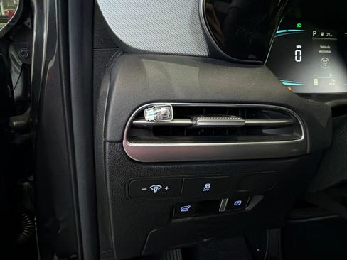 Used 2025 Hyundai Palisade SEL FWD image 5