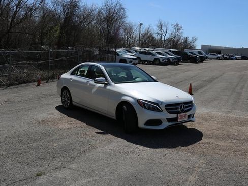 Used 2017 Mercedes-Benz C 300 4MATIC Sedan image 7