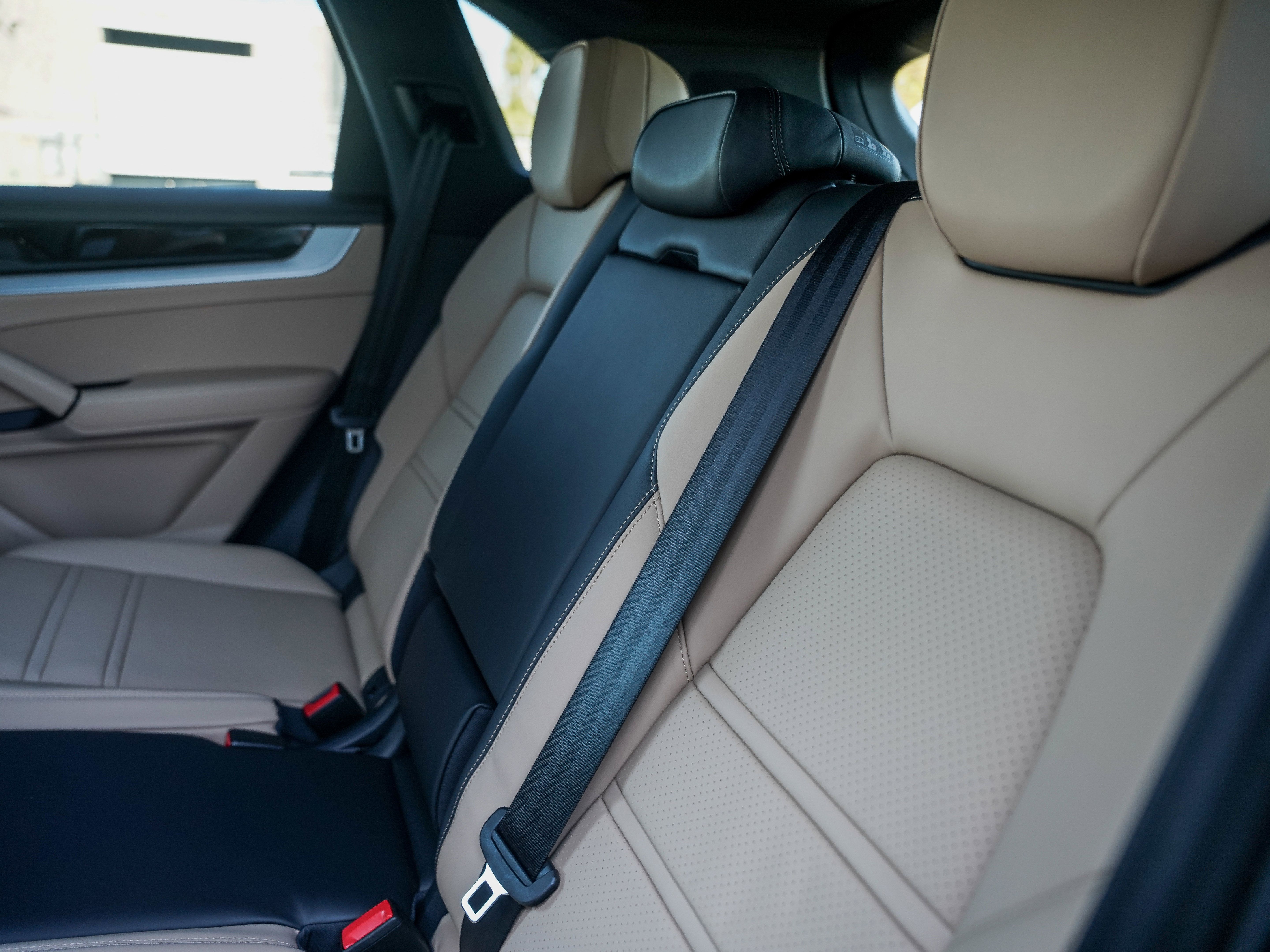 Certified 2026 Porsche Cayenne AWD/4WD image 28