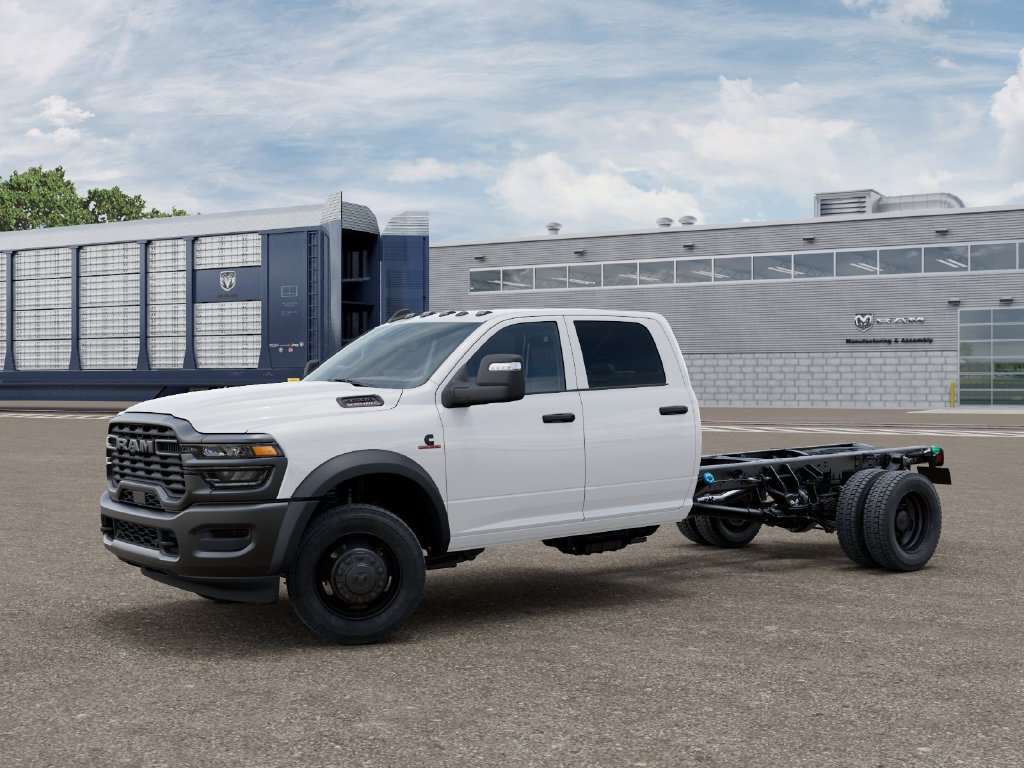 New 2027 RAM 4500 Tradesman AWD/4WD image 2