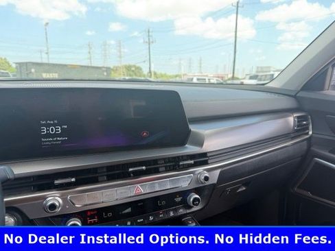 Used 2025 Kia Telluride S FWD image 7