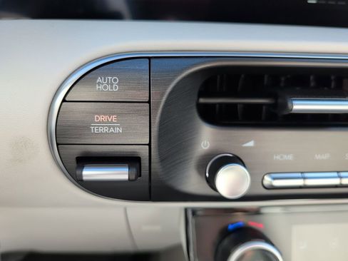 New 2026 Hyundai Palisade Limited image 17