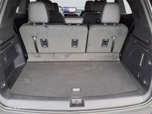 New 2026 Buick Enclave Preferred w/ LPO, Floor Liner Package image 32